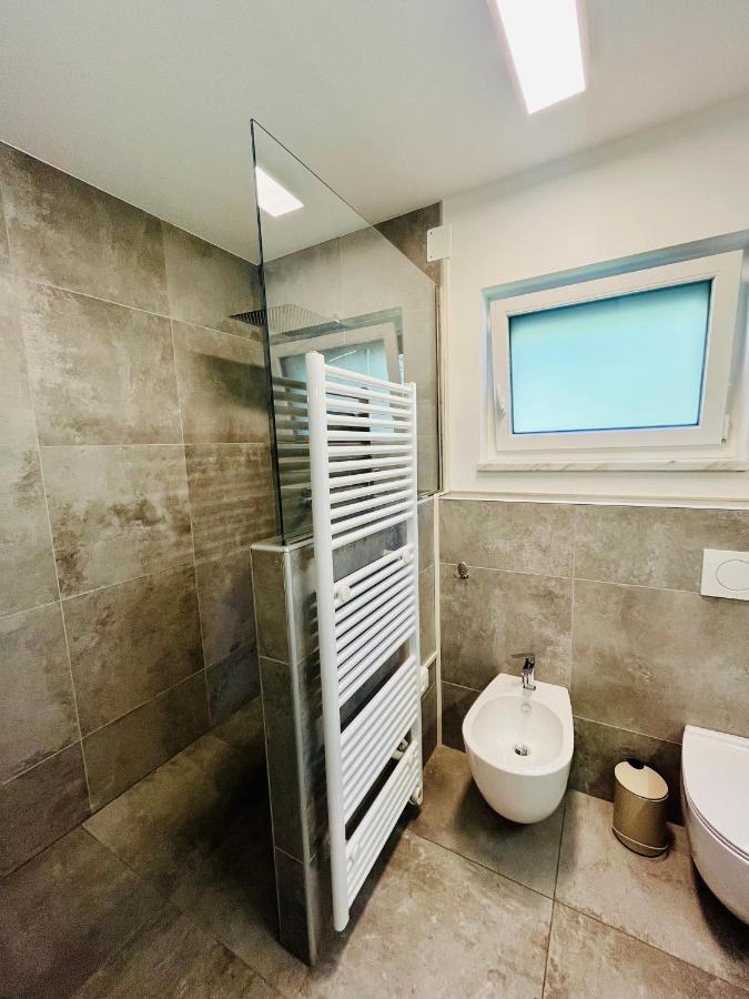 Reizender Bungalow - Mit 120Qm - In Ruhiger Lage Хермагор Экстерьер фото